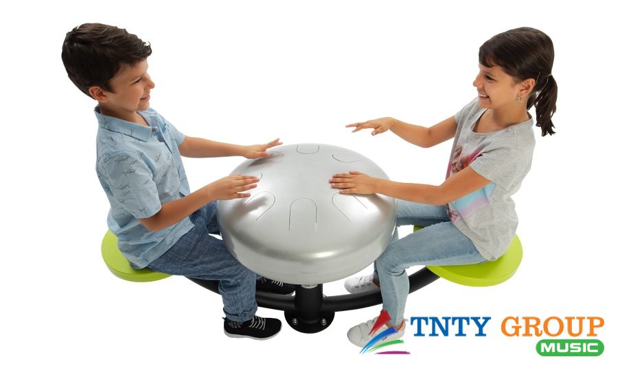 tnty-music-1010-handpan-duet-without-mallets-concrete-anchor3